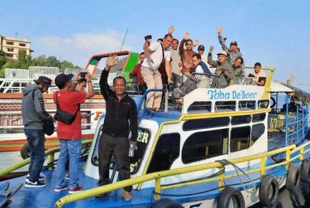 tour medan danau toba
