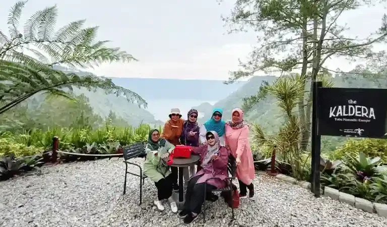 tour danau toba